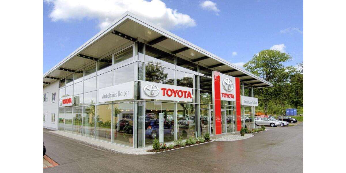 Toyota Yaris 6.000 km 26.990 &euro; Traunstein 83278