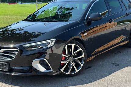 Opel Insignia 41.700 km 22.990 &euro; Piding 83451