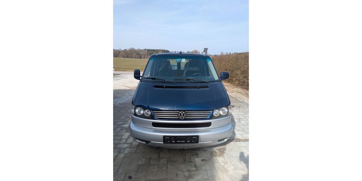 VW T4 Caravelle 280.000 km 10.900 &euro; Waldhausen 83530