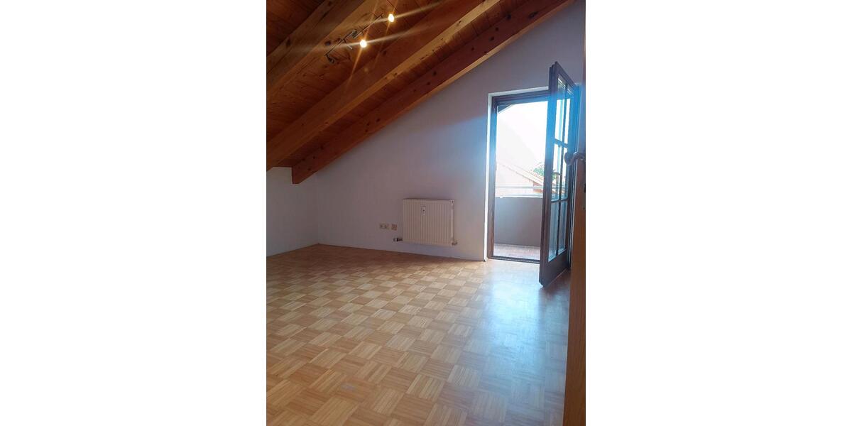 Maisonettenwohnung Saaldorf-Surheim Surheim - 3.5 Zimmer, 78 m&sup2;, 308.000&euro; | Angebot:27189932