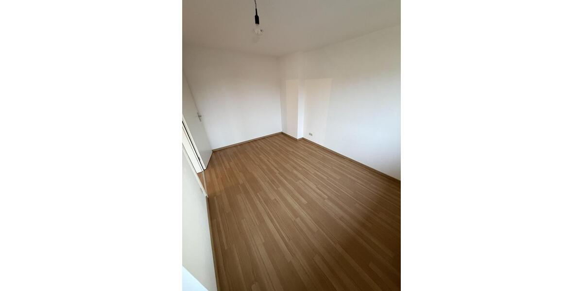 Etagenwohnung Bad Endorf - 2 Zimmer, 65 m&sup2;, 780&euro; | Angebot:25552906