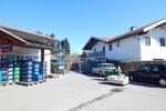 Attraktive Gewerbehalle mit Parkplätzen in Waging am See – vielseitig nutzbar – frei ab 01.06.2027 - Gewerbeobjekt Waging am See Waging a.See | Angebot:27463141