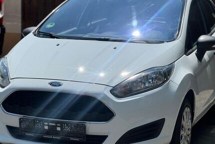 Ford Fiesta 99.162 km 6.990 &euro; Traunwalchen 83374