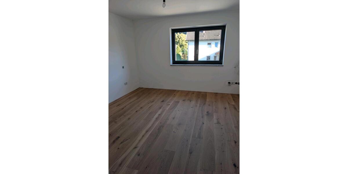 Doppelhaushälfte Waging am See Fisching - 5 Zimmer, 170 m&sup2;, 2.200&euro; | Angebot:27617179