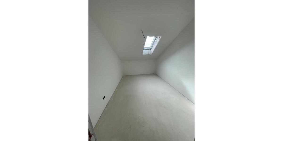 Dachgeschoßwohnung Waging am See Fisching - 4 Zimmer, 119 m&sup2;, 1.610&euro; | Angebot:27550255
