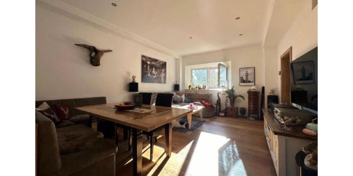 Einfamilienhaus Laufen - 7 Zimmer, 240 m&sup2;, 890.000&euro; | Angebot:27109727