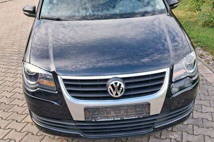 VW Touran 216.446 km 4.980 &euro; Siegsdorf 83313