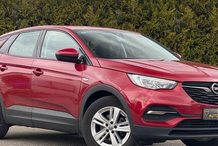 Opel Grandland (X) 32.000 km 13.900 &euro; Trostberg 83308