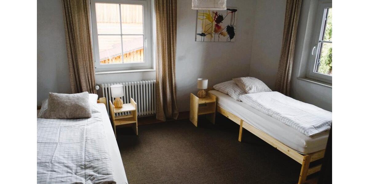 Mehrfamilienhaus, Wohnhaus Bayerisch Gmain - 6 Zimmer, 150 m&sup2;, 890.000&euro; | Angebot:27023835