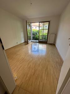 RUHIG UND SCHÖN MIT TERRASSE UND GARTENANTEIL - Terrassenwohnung Bad Reichenhall | Angebot:25801228