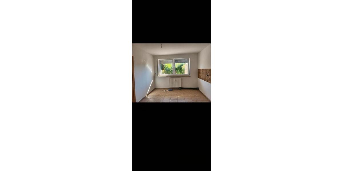Erdgeschoßwohnung Traunreut St. Georgen - 3 Zimmer, 107 m&sup2;, 1.049&euro; | Angebot:27621587