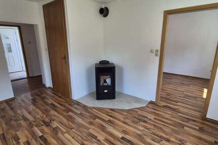 Haus Tittmoning - 3.5 Zimmer, 1.080&euro; | Angebot:27570916