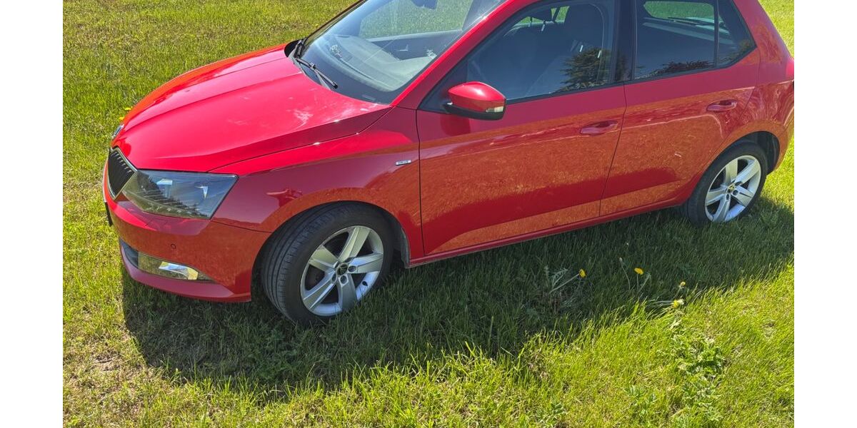 Skoda Fabia 206.100 km 4.295 &euro; Bad Endorf 83093
