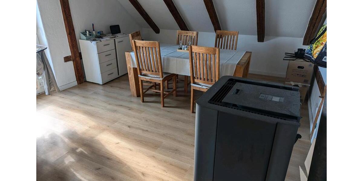 Dachgeschoßwohnung Palling - 3 Zimmer, 84 m&sup2;, 1.000&euro; | Angebot:26247658