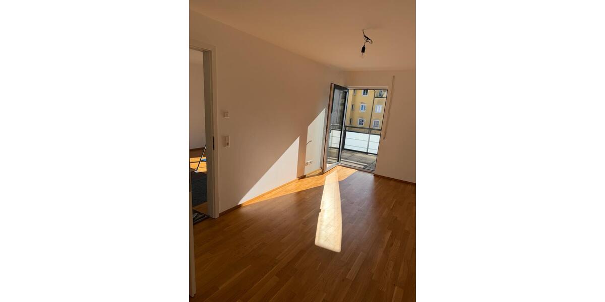 Etagenwohnung Traunstein - 2 Zimmer, 57 m&sup2;, 1.100&euro; | Angebot:25409041