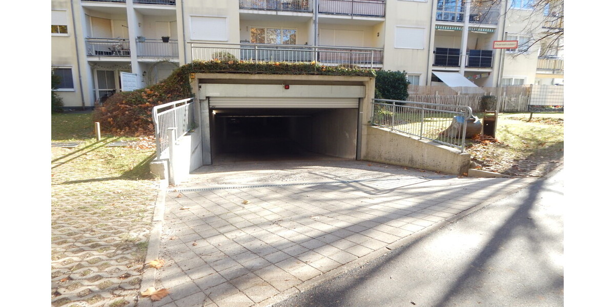 Vermietete und gepflegte 2-Zimmer-Wohnung mit Balkon in Freilassing zu verkaufen! - Etagenwohnung Freilassing Freilassing | Angebot:24584620