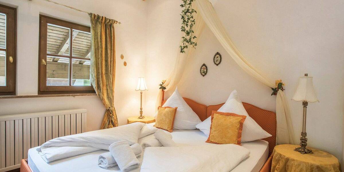 Mehrfamilienhaus, Wohnhaus Unterwössen Oberwössen - 5 Zimmer, 165 m&sup2;, 235.000&euro; | Angebot:26061699