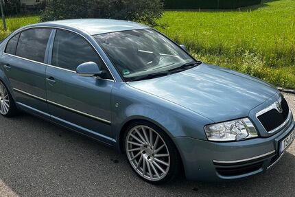 Skoda Superb 90.200 km 6.500 &euro; Fridolfing 83413