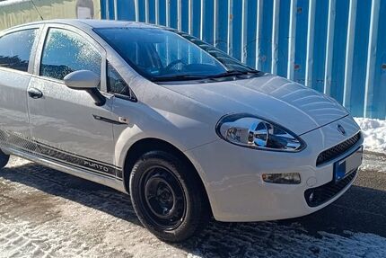 Fiat Punto 71.000 km 5.900 &euro; Bad Reichenhall 83435