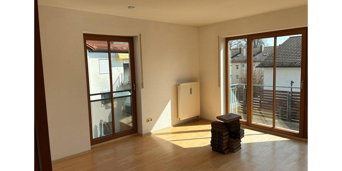 Etagenwohnung Traunreut Irsing - 3 Zimmer, 79 m&sup2;, 1.050&euro; | Angebot:27609798