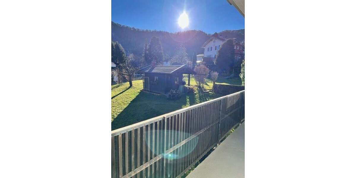 Etagenwohnung Bad Reichenhall - 3 Zimmer, 70 m&sup2;, 240.000&euro; | Angebot:25458921