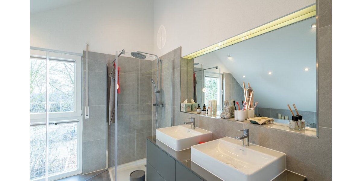 Individuell geplante Doppelhaushälfte in Trostberg - Wohnen mit Komfort und Flexibilität - Doppelhaushälfte Trostberg | Angebot:27350868