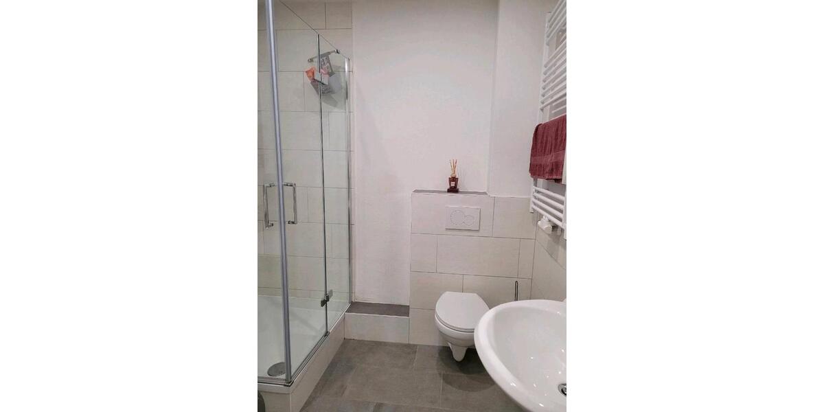 Erdgeschoßwohnung Traunstein - 1 Zimmer, 30 m&sup2;, 585&euro; | Angebot:26030454