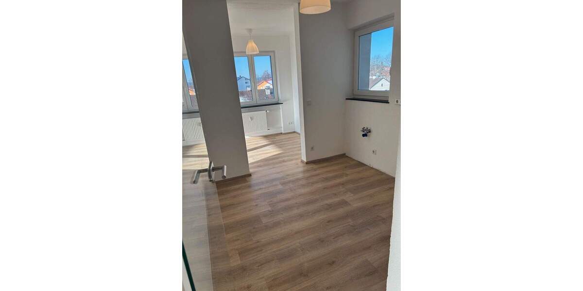 Etagenwohnung Traunreut Irsing - 4 Zimmer, 91 m&sup2;, 299.000&euro; | Angebot:25716525