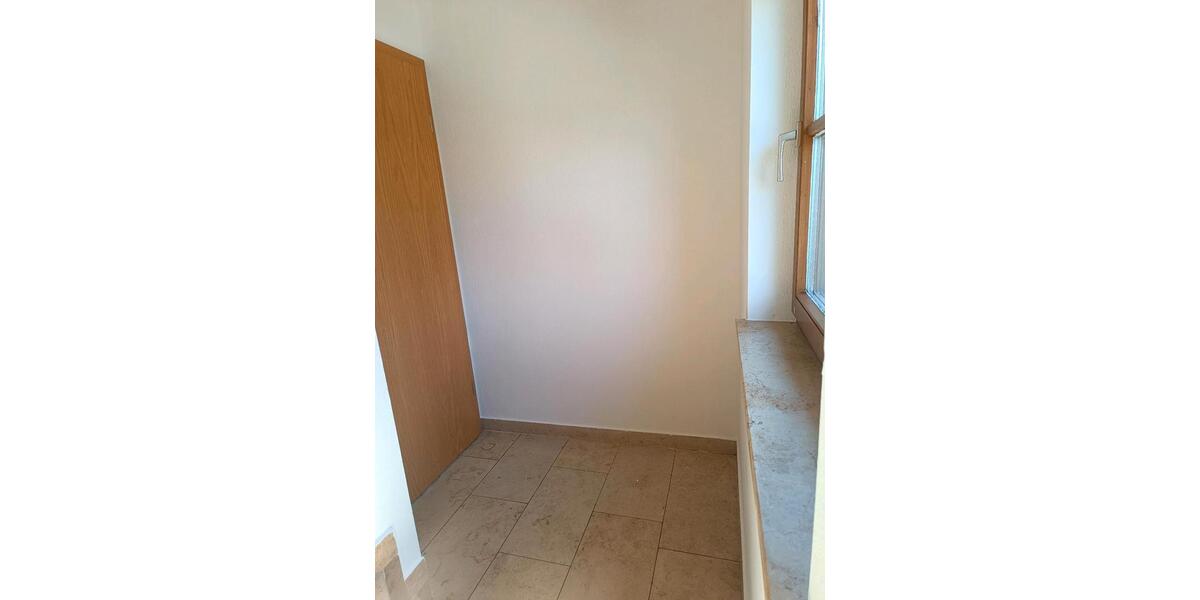 Maisonettenwohnung Saaldorf-Surheim Surheim - 3.5 Zimmer, 78 m&sup2;, 308.000&euro; | Angebot:27189932