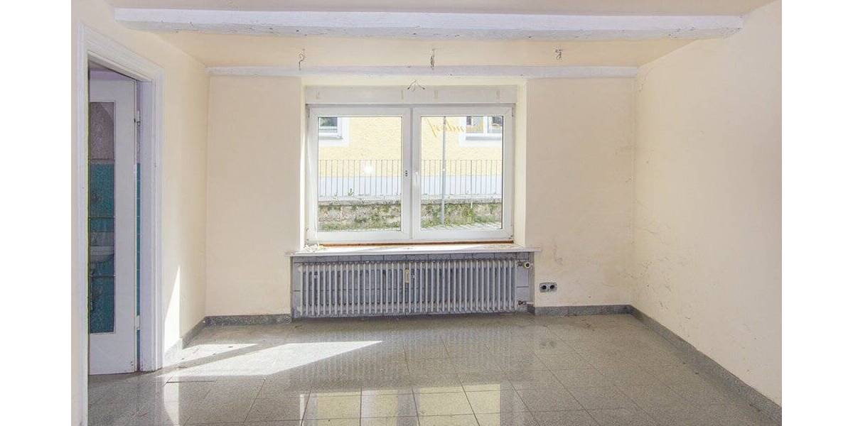 Einfamilienhaus Waging am See Fisching - 1 Zimmer, 342 m&sup2;, 718.000&euro; | Angebot:25685442