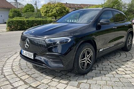 Mercedes-Benz EQA 8.000 km 57.500 &euro; Traunstein 83278