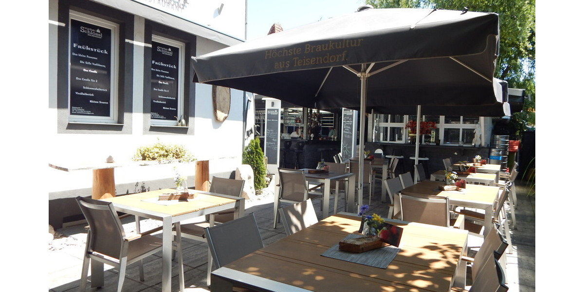 Moderne Gastronomiefläche in Toplage – Voll ausgestattet mit großzügigem Gastgarten und Außenbar - Gewerbeobjekt Freilassing Freilassing | Angebot:21360065