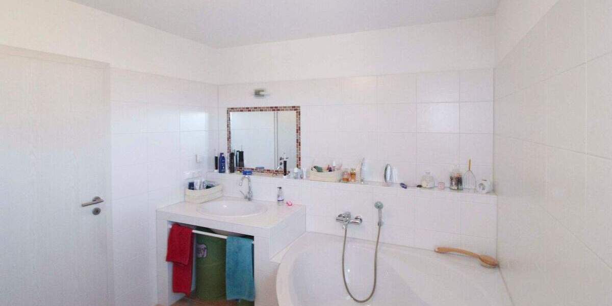 Mehrfamilienhaus, Wohnhaus Kienberg Labering - 9 Zimmer, 270 m&sup2;, 875.000&euro; | Angebot:25823834