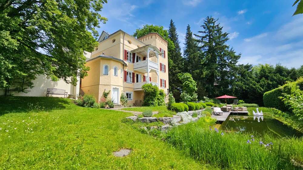 Einfamilienhaus Traunstein - 10 Zimmer, 400 m&sup2;, 2.600.000&euro; | Angebot:25144857