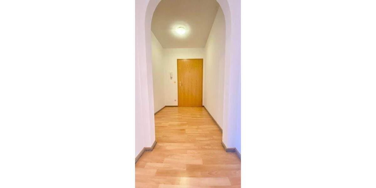 Etagenwohnung Freilassing - 2 Zimmer, 64 m&sup2;, 259.000&euro; | Angebot:25667668