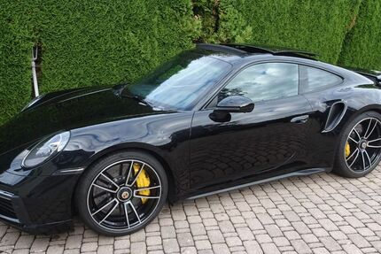 Porsche 992 27.000 km 176.500 &euro; Schnaitsee 83530