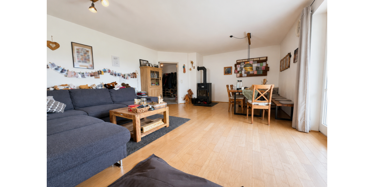 Provisionsfrei* Schöne 3-Zimmer Wohnung in Seenähe mit 2 Balkonen, Carport und Stellplatz - Etagenwohnung Chieming | Angebot:27322730