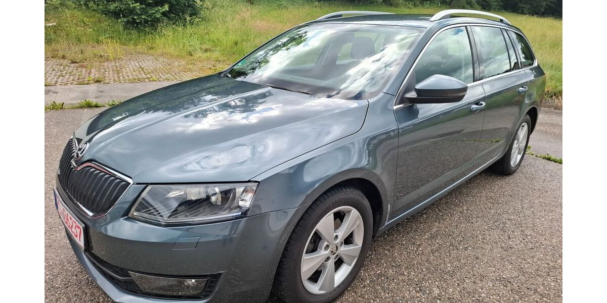 Skoda Octavia 85.900 km 14.300 &euro; Bad Endorf 83093