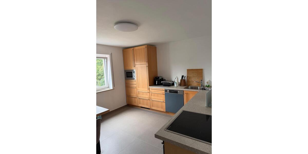 Etagenwohnung Traunreut Arleting - 2 Zimmer, 66 m&sup2;, 900&euro; | Angebot:27601916