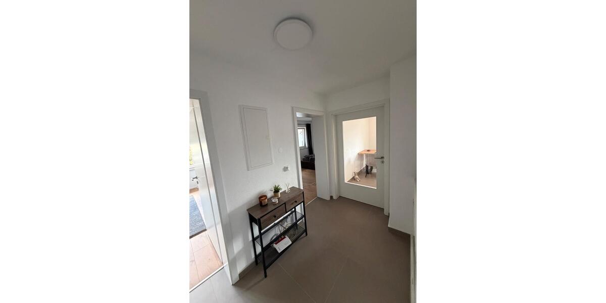 Etagenwohnung Traunreut Arleting - 2 Zimmer, 66 m&sup2;, 900&euro; | Angebot:27601916
