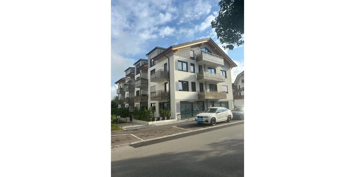 Dachgeschoßwohnung Rimsting - 4 Zimmer, 126 m&sup2;, 2.180&euro; | Angebot:25289066