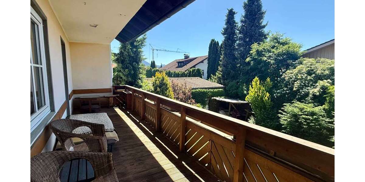 Etagenwohnung Freilassing - 6 Zimmer, 167 m&sup2;, 2.250&euro; | Angebot:26845236