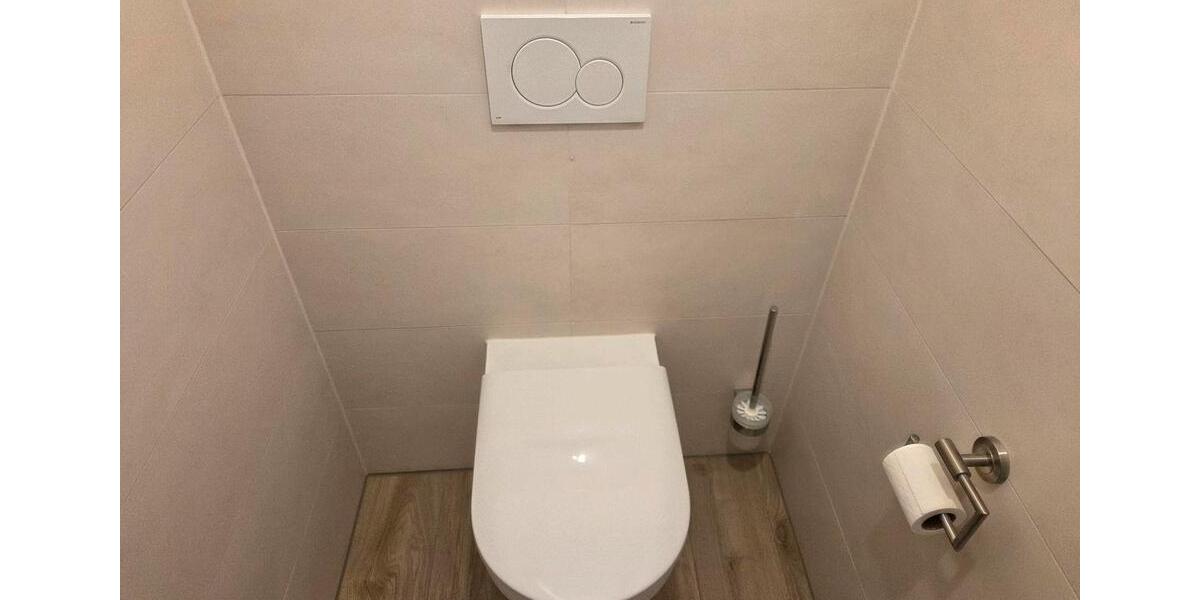 Erdgeschoßwohnung Traunstein - 3 Zimmer, 100 m&sup2;, 1.300&euro; | Angebot:27618369