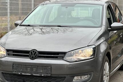 VW Polo 114.371 km 4.890 &euro; Traunwalchen 83374