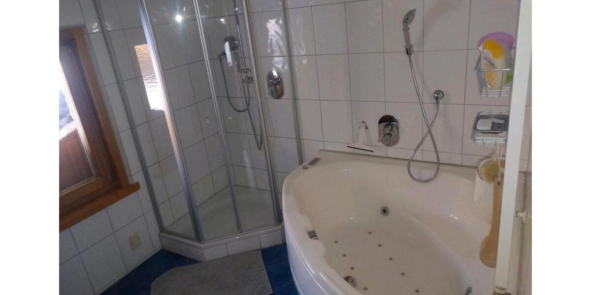 Einfamilienhaus Siegsdorf - 5.5 Zimmer, 200 m&sup2;, 650.000&euro; | Angebot:24540816