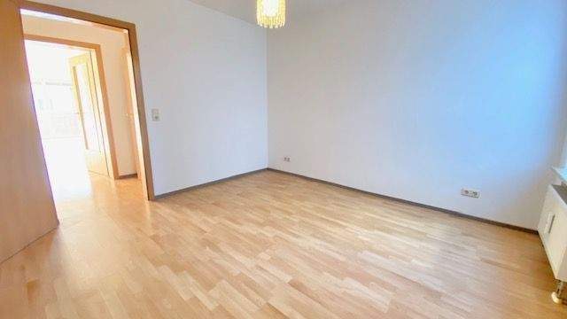 Etagenwohnung Freilassing - 2 Zimmer, 64 m&sup2;, 259.000&euro; | Angebot:25667668