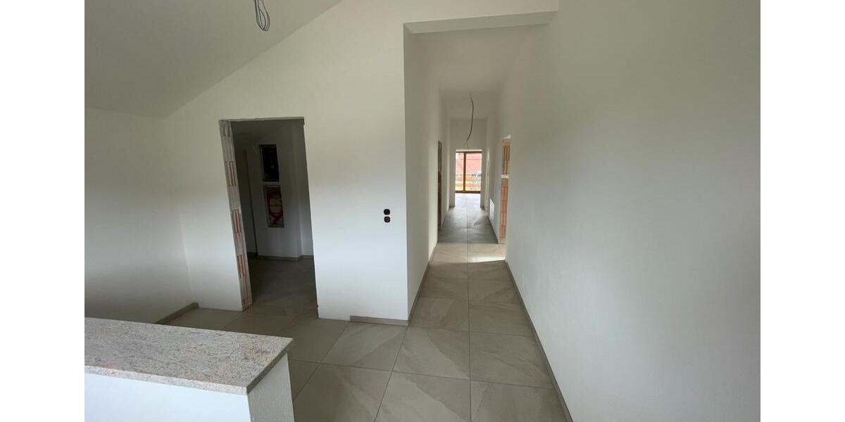 Dachgeschoßwohnung Waging am See Fisching - 4 Zimmer, 119 m&sup2;, 1.610&euro; | Angebot:27550255