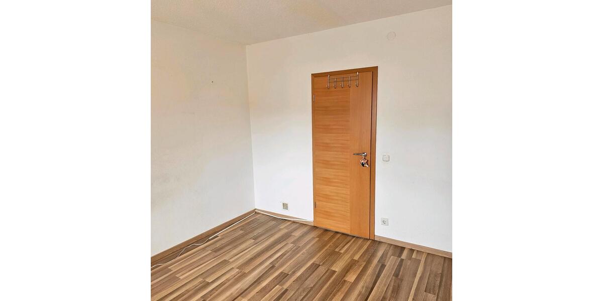 Etagenwohnung Traunreut Irsing - 3 Zimmer, 69 m&sup2;, 245.000&euro; | Angebot:25824708