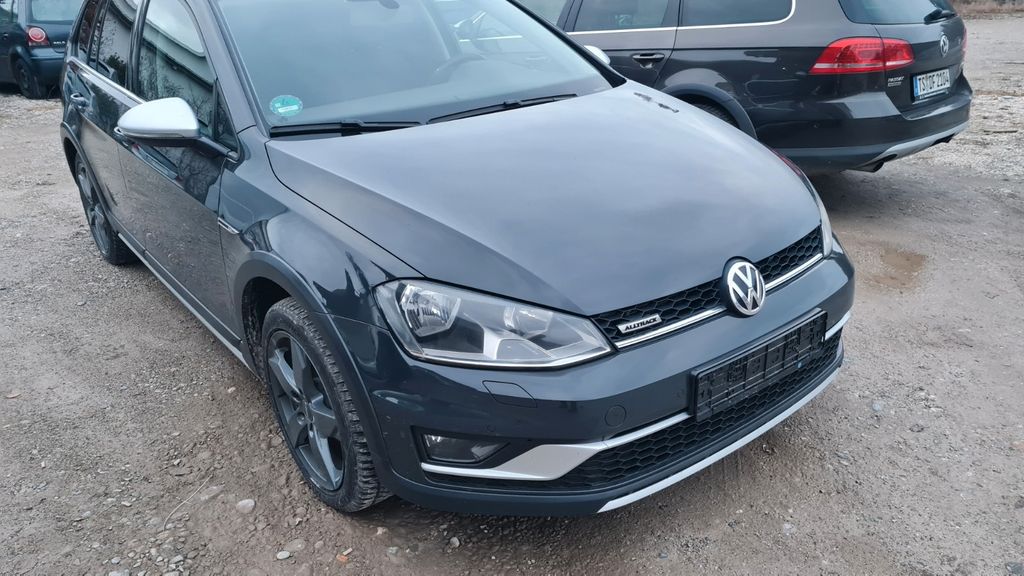 VW Golf 260.000 km 6.800 &euro; Altenmarkt 83352