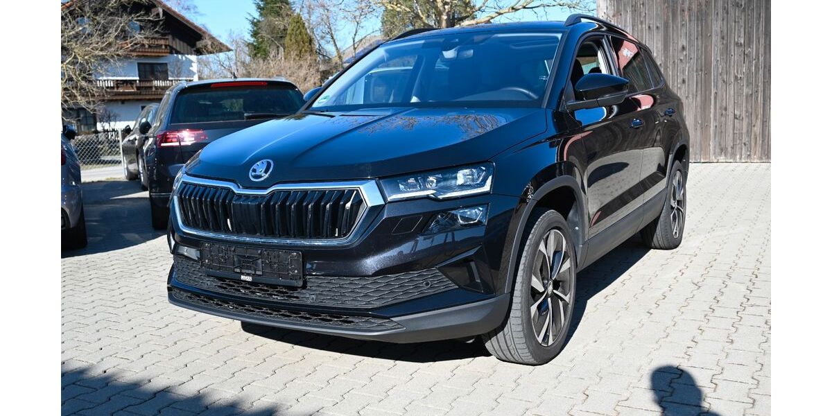 Skoda Karoq 76.000 km 24.999 &euro; Petting /Waging am See 83367